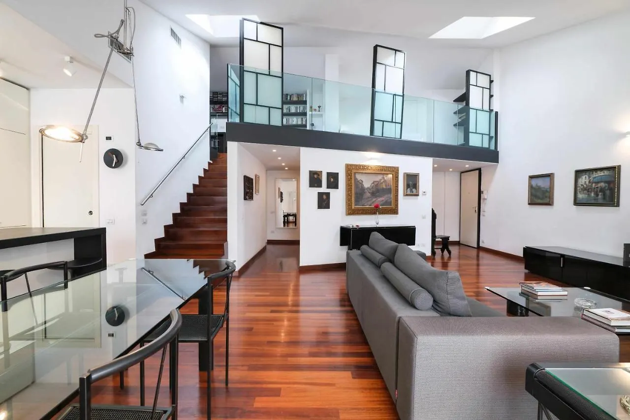 Npa20 Luxury Large Apartment In Navigli District Милан Италия
